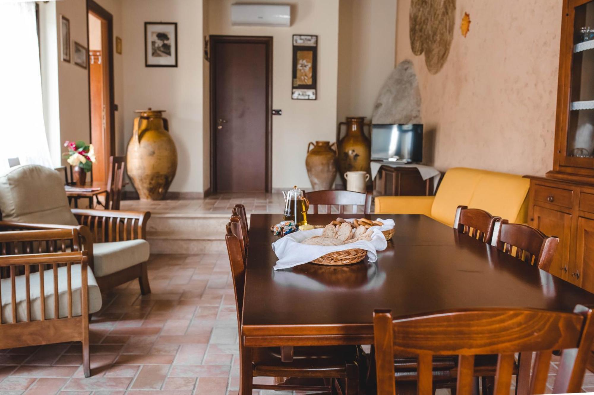 Calami - Villa Romeo - Private Apartments With Pool, Seaview & Olive Grove Santa Caterina Dello Ionio Marina Buitenkant foto